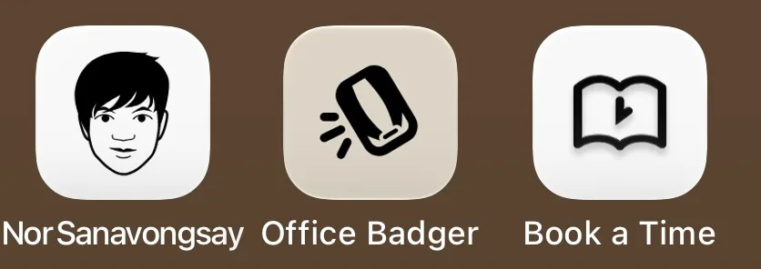 Light mode home screen: the book icon has a drop shadow, the other two are flat